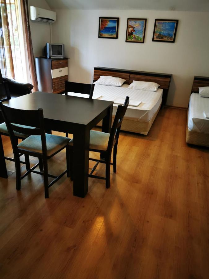 Jelezchevi Guest Rooms 普里莫尔斯科 外观 照片