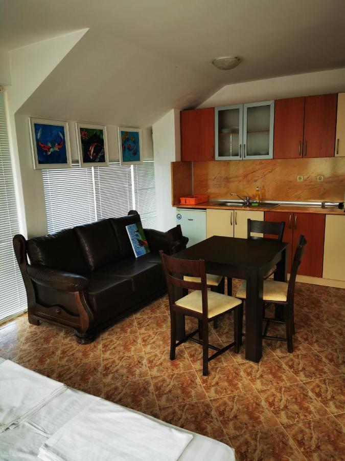 Jelezchevi Guest Rooms 普里莫尔斯科 外观 照片